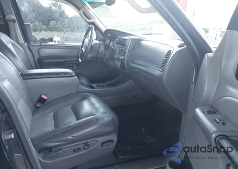 2004 Ford Explorer Sport Trac Adrenalin/Xls/Xlt z USA, uszkodzony, nr VIN 1FMZU67K04UB94156